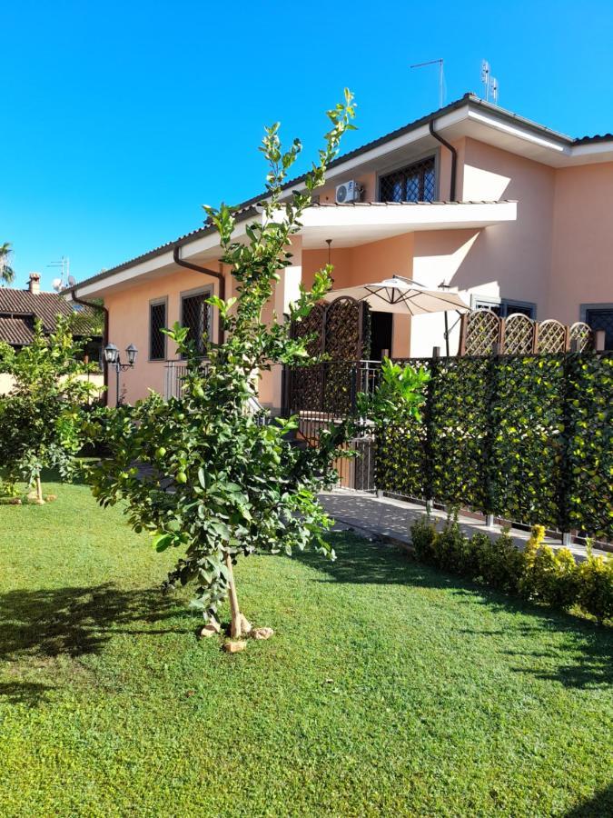 Villa Vittorio Infernetto Dış mekan fotoğraf