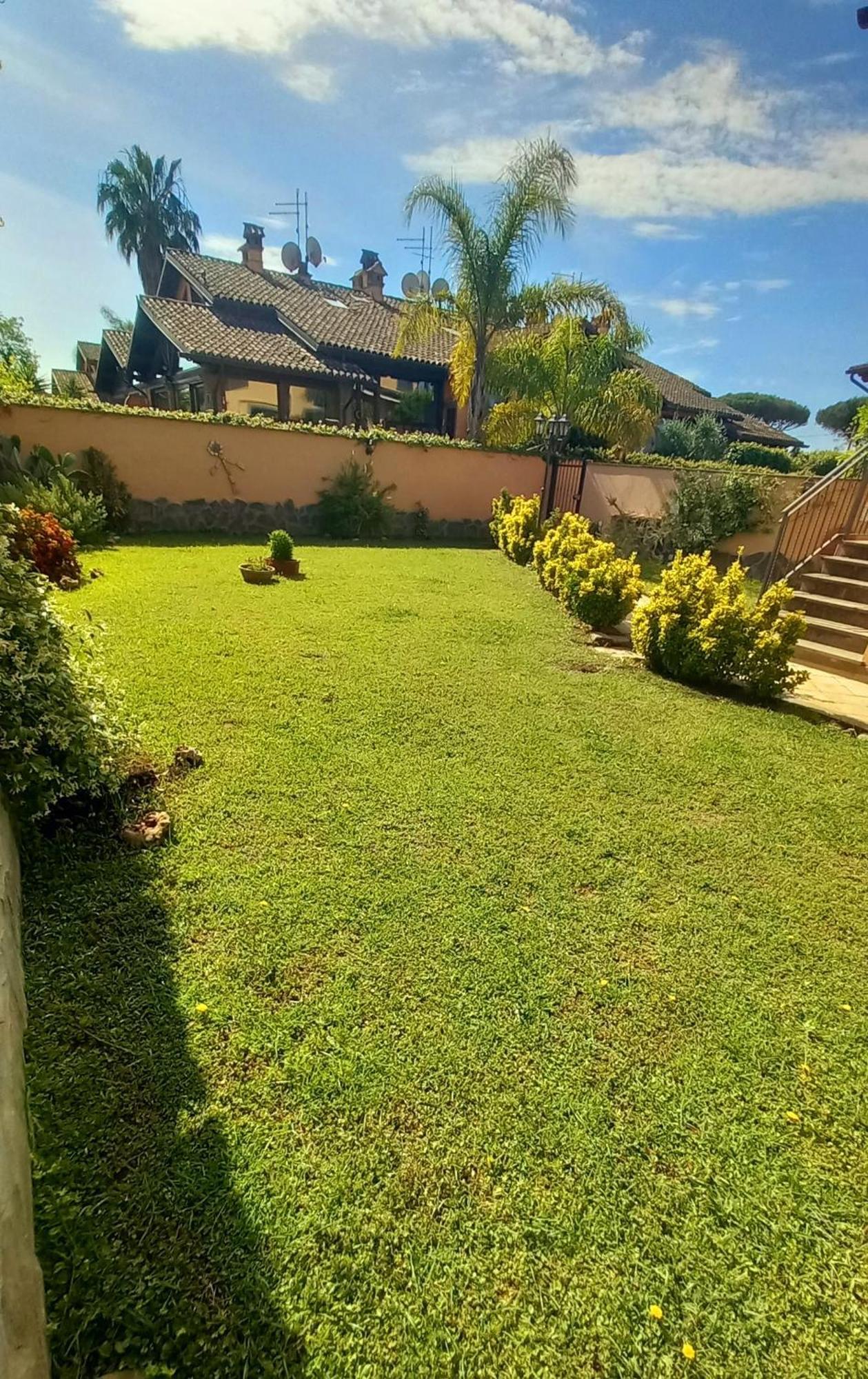 Villa Vittorio Infernetto Dış mekan fotoğraf