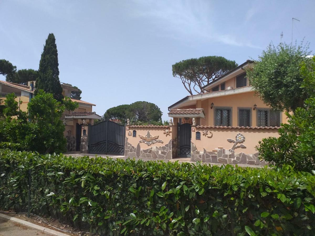 Villa Vittorio Infernetto Dış mekan fotoğraf